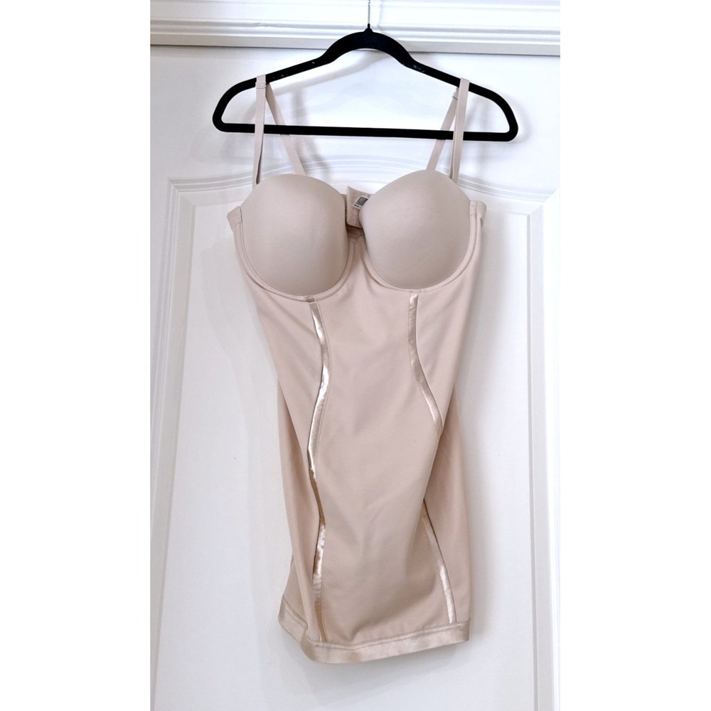 Maidenform 2304 Firm Foundationsโ Body Shaper Slip Beige 38D